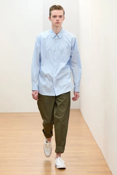 Look 1